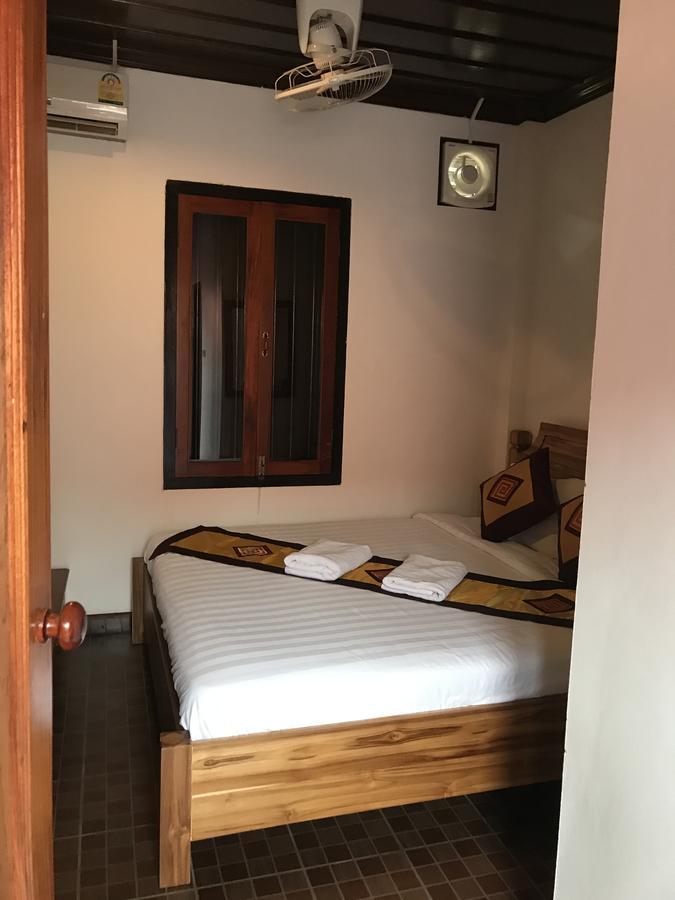Central Backpacker Hostelルアンパバーン エクステリア 写真